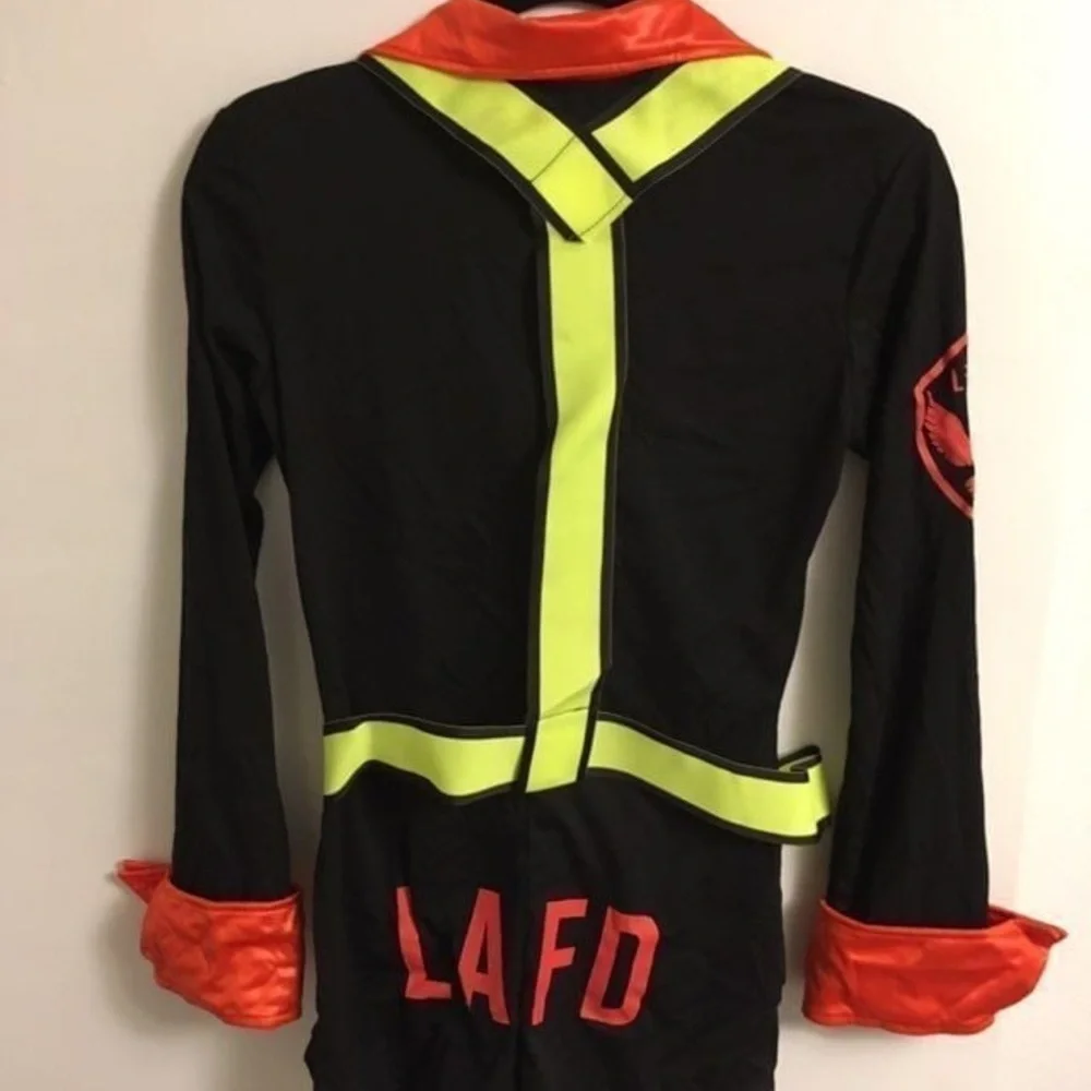 Halloween Costume Fire Fighter M/L **Reasonable Offers Only!** - Picture 3 of 4